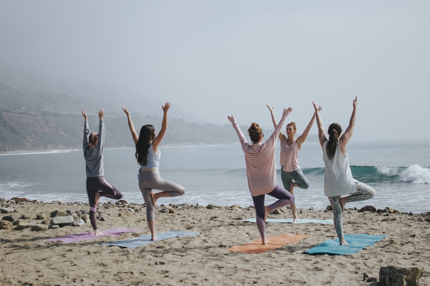 Benefits of Practicing Yoga by the Beach